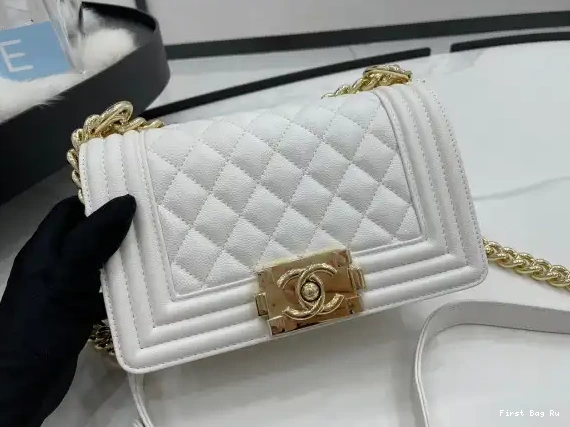 First Bag Ru BAG BOY CHANEL 0513